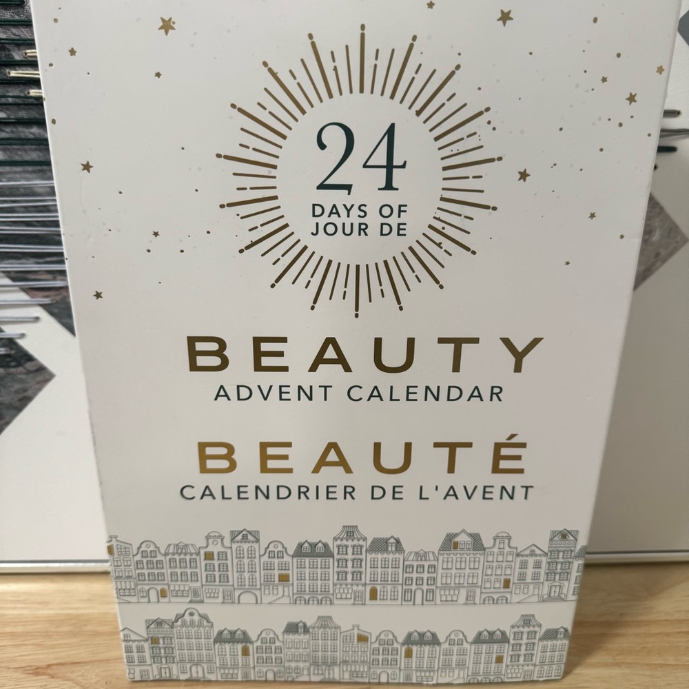 NEW 24 Days of Beauty Advent Calendar Christmas 2024 Holiday Gift 24 Days